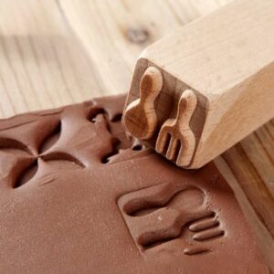 Tampons en bois sculptés pour poterie – Image 8